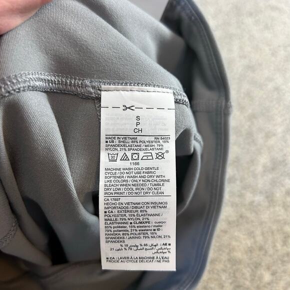 NWT Old Navy Go Dry High Rise Crop Leggings Size Small Gray Pockets 22" Inseam - Picture 6 of 6
